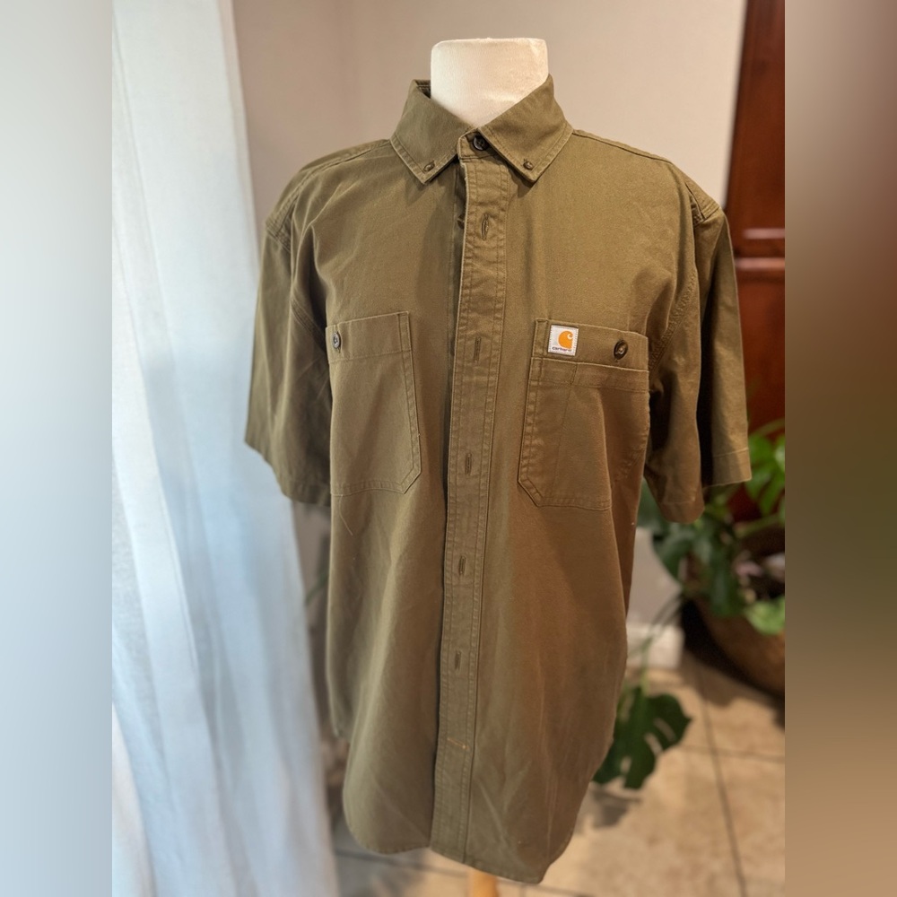 Carhartt‎ Men's Khaki Button Down Shirt relaxed fit